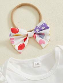 Conjunto de cumpleaños para bebé niña con pelele de manga larga con estampado de globos de animales, pantalones cortos con volantes escalonados y diadema con lazo - Blanco - Ver 6