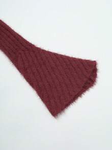 Magic Mia Women's Off-The-Shoulder Burgundy Fuzzy Bodycon Dress - Long Slevees Soft Stretchy Material & Comfort-First Design| Fluffy Party Dress For Night Out, Date Night And Parties And Semi-Formal Occasions - 酒紅色 - 查看 4