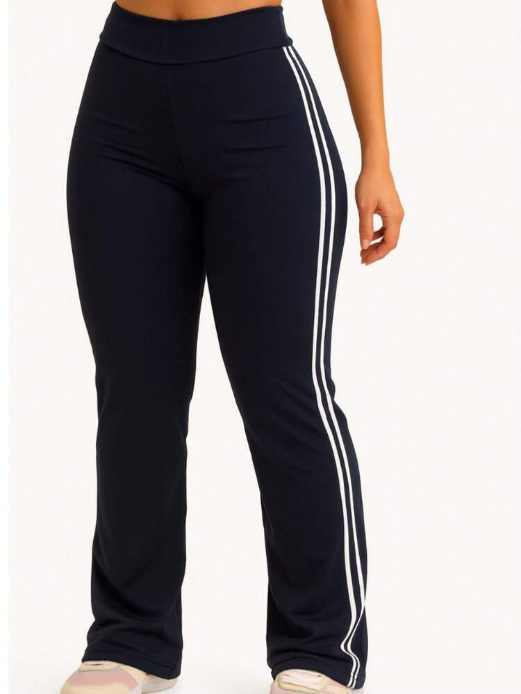 CALÇA LEGGING BAILARINA FLARE LISTRAS LATERAIS - Preto - Visão 5
