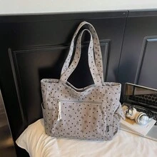 حقيبة يد نسائية كاجوال كبيرة السعة متعددة الجيوب مفيدة للطالبات، مزينة بطباعة فراشة جميلة وأنيقة