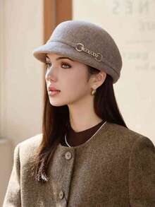 1 件女士纯色秋冬金属心形装饰毡贝雷帽、云朵贝雷帽、艺术家贝雷帽、报童帽、休闲优雅街头时尚百搭渔夫帽，适合秋季户外、聚会、骑行、旅行、派对、日常使用