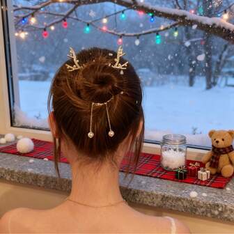 1pc Christmas New Luxury Deer Antler Bun Hair Clip With Tassel And Beads,Elegant Christmas Reindeer Antler Hair Clip With & Accents, Exquisite Tassels,Rhinestone Circular Base & Red Berry Details,Festive Holiday Hair Accessories For Women , Christmas Hair Accessories For Ladies, Adult, Valentine'S Day, Birthday, Christmas Gift,Christmas Gifts,Christmas Decorations,Christmas>Decoration