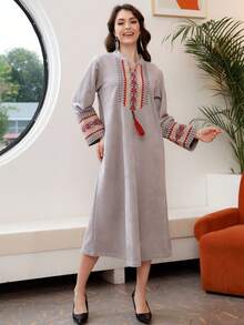 Elegant Embroidered 2025 Autumn/Winter Arabic Women's Dress, JALABIA Fringe Long Sleeve V-Neck Traditional Luxury Embroidered Design Kaftan Robe