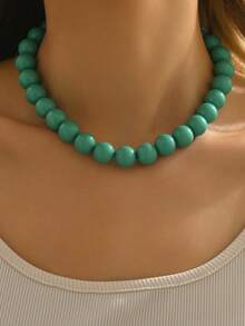 1 件闪亮串珠项链，适合日常佩戴