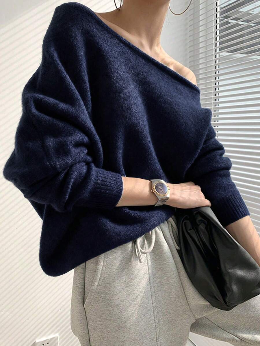 女士马海毛毛衣，露肩不对称宽松休闲上衣，春季款 - 藏青色 - 查看 1