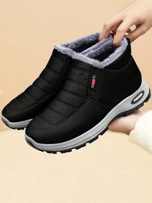 زوج من بوت الثلج الدافئة من الفليس، بوت شتوية جديدة للرجال لعام 2025 بمقاسات كبيرة للمسنين، بوت قصيرة عالية الأعلى، بوت سير سميكة دافئة للمتوسطي العمر، بوت ثلج يمكن ارتداؤها من قبل الجنسين