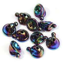 10pcs 14x24mm Acrylic Beads Plated Colorful Santa Hat Beads, Fashion Iridescent Red & Green Hat Christmas Decoration Handmade DIY Beads, Suitable For Holiday Decoration, Stationery, Craft Making, Pendant, Keychain, Accessory