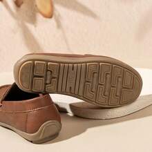 2025 New Korean Style Children's Rubber Sole Anti-Slip Versatile Lightweight Loafers - Rust Brown - View 7