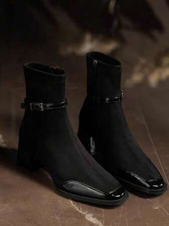 2025 秋冬新款复古法式英伦风黑色方头真皮绒面短靴女款侧拉链修身粗跟扣带时尚正装靴