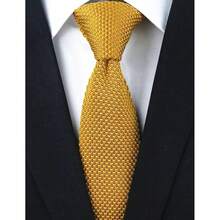 Corbata delgada de punto de unicolor y textura para hombres, acabado de corte cuadrado {"Talla_nombre":"Talla única","Color_nombre":"Amarillo mostaza" - Multicolor17 - Ver 4