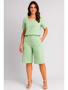 Elegant Women's Set With Blouse And Bermuda Shorts In Sensory Fabric - 橄欖綠 - 查看 1