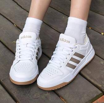 Adidas حذاء رياضي نسائي ENTRAP New NEO منخفض الارتفاع ومتين كاجوال