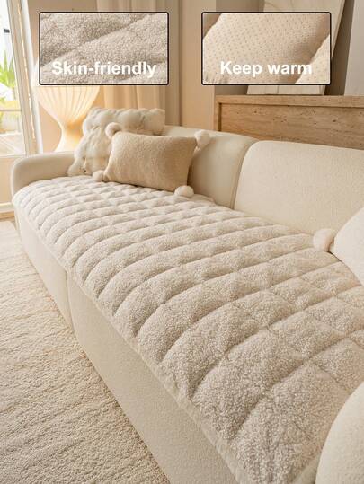 1pc Thickened Plush Sofa Cover, Jacquard Quilted Craftsmanship, Warm & Soft, Pet-Friendly, Dirt & Scratch Resistant, Suitable For All Seasons, Applicable For 1/2/3/4 Seater Sofa
