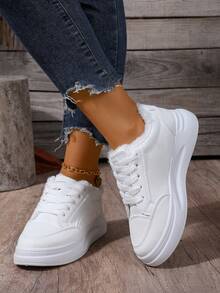 Sneaker bianche da donna, con fodera termica, suola spessa, versatili, leggere, adatte per camminare, andare a scuola, attività all'aperto, multifunzionali. Per piedi larghi, si consiglia di ordinare una taglia in più. - Bianco - Visualizzare 4