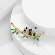 Fashion New Chinese Style Panda Brooch Anti-Exposure Bamboo High-Quality Cheongsam Collar Pin Cute Cartoon Animal Brooch - 1 - 查看 5