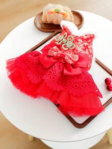 宠物服装一件装，狗狗/猫咪服装，小型犬/幼犬套装，可爱宠物服装，小型犬服装，秋冬保暖舒适，新年装饰礼服