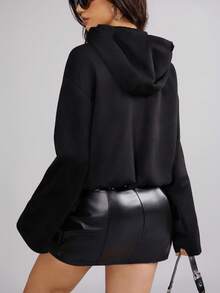 Chaqueta con cremallera de otoño para mujer Ela Vee, chaqueta con capucha negra para mujer, chaqueta de ropa urbana, abrigo negro casual, abrigo con cremallera de corte holgado, ropa de exterior de manga larga con bajo ajustado, chaqueta negra para mujer, moda de otoño e invierno