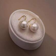 1pair Simulated Faux Pearl Decor Elegant Stud Earrings, Suitable For Daily Life, Festival Gifts