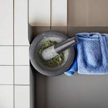 Fox Run 3877 Mortero y Maja, Granito, Negro - Granito de 8 pulgadas - Ver 4