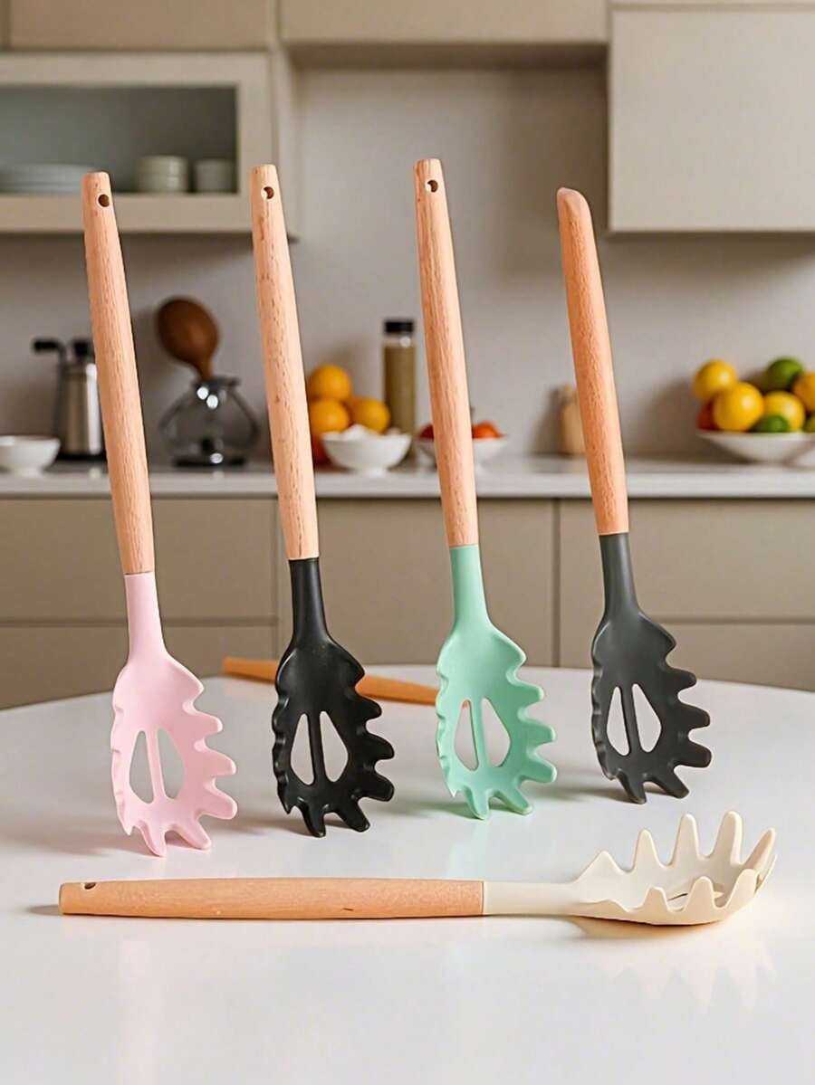 1pc Pasta Spoon With Grooves, Pasta Claw, Home Noodle Spoon, Bar Ice Spoon, Dumpling Spoon, Egg Spoon, Strainer, Pasta Colander Spoon, Heat-Resistant Cooking Tool, Kitchen Utensil, Convenient For Holding And Draining, Multi-Functional Colander Spoon, Essential Kitchen Tool, Suitable For Noodle And Pasta Cooking, Fit For Home, Hotel, Restaurant, Bar And More