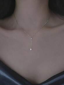 Una pieza de collar con colgante de gota de agua y diamante cuadrado, adecuado para citas, fiestas, viajes, viajes, uso diario y ropa de playa. Un regalo de joyería versátil y elegante para novia, mejor amiga o conocida femenina. - Amarillo Oro - Ver 1