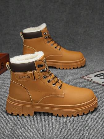 Herrskor med höga och mångsidiga stövlar, små läderskor, små svarta skor, vardagsskor, slitstarka låga och mångsidiga arbetsstövlar, nya moderiktiga vardagsskor, höst/vinter