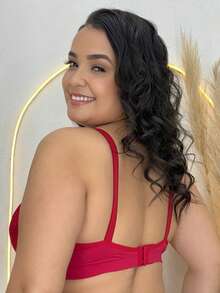 Plus Size Bra With Reinforced Microfiber Lace - Red - View 2