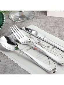 50/25/12 piezas Juego de cubiertos plateados: Cuchillo/Tenedor/Cuchara, Tenedor y Cuchara de ensalada, Cuchara de postre, Cuchara para pasta, Utensilios de servir, Cubertería de cocina, Juego de vajilla, Adecuado para bodas, fiestas de cumpleaños, reuniones familiares, útiles escolares, fiestas escolares, restaurantes, cocinas, cenas de Navidad, eventos de trabajo en equipo al aire libre, también es un gran regalo para familiares, amigos y mayores.