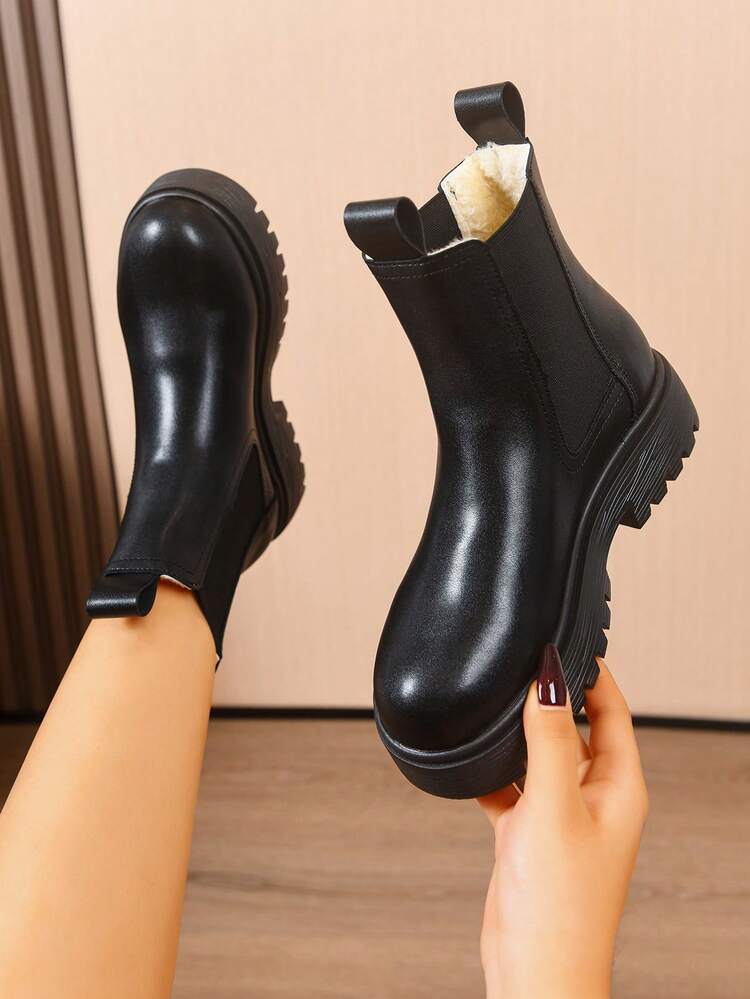 Women's Thick Sole Thermal Lined Boots, Fashionable & Versatile Black Patent Faux Leather Chelsea Ankle Boots, Black Utility Boots For Spring, Autumn & Winter. Suitable For Daily Wear, Parties, Weddings, Paired With Jeans, Dresses, Skirts, Leather, Sweaters, Down Jackets, Hoodies, Leather Jackets,Fur Boots,Snow Boots - Black - View 1
