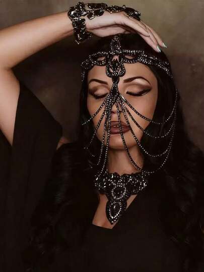 Gothic Dark Luxury Black Rhinestone Face Chain Mask With Dangling Tassel Chains For Women's Halloween Costume, Rave Festival, Masquerade Ball And Cosplay Themed Party,Exotic Black Crystal Face Jewelry Head Chain With Cascading Tassels For Belly Dance Performance, Gothic Gala And Dark Themed Costume Events,Statement Black Rhinestone Full Face Chain Mask With Fringe Tassel Detail For Halloween Cosplay, Music Festival Rave Outfits And Vampire Themed Party