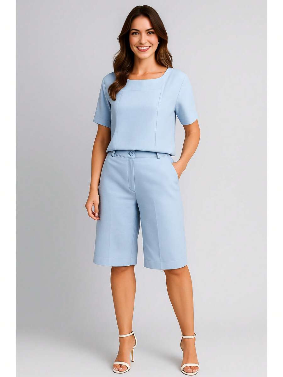 Elegant Women's Set With Blouse And Bermuda Shorts In Sensory Fabric - Baby Blue - View 1