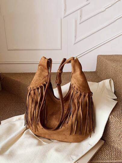 حقيبة فاخرة عالية المستوى موضة 2025، حقيبة كتف بوهيمية عتيقة من الجلد المدبوغ سعة كبيرة مع شراريب، حقيبة إبط عصرية متعددة الاستخدامات