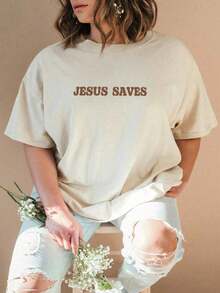 Camiseta Oversized Unissex Jesus Salva Estampada Religiosa - Bege - Visão 4
