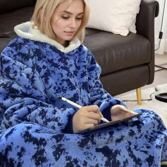 1 件连帽可穿戴毛毯运动衫，适合男士和女士，超大毛毯连帽衫，63 英寸胸围，超柔软温暖，舒适可穿戴毛毯连帽衫，带大口袋，圣诞装饰和派对用品