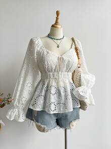 Rusttydustty 女士复古法式蕾丝刺绣 V 领系带袖口白色长袖衬衫，网络星期一圣诞节万圣节新年派对装