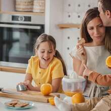 Stainless Steel Hand Guard For Cutting Vegetables, Food Protection, Suitable For Both Beginners And The Elderly, Stainless Steel Hand Shield For Cutting Vegetables, A Must-Have For Kitchen Preparation
