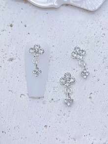 6pcs Nail Charms Vintage Flower Pendant Nail Charms, Valentine's Day Y2K Style Luxury Nail Supplies, Suitable For Multi-Functional DIY Nail Accessories, French Tip Nails - Multicolor - View 2