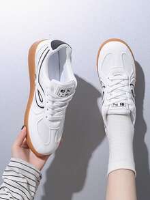 1 Pair Women's Lightweight Casual Lace-Up Round Toe Outdoor Non-Slip Wear-Resistant Sneakers, Suitable For Autumn - White - View 5