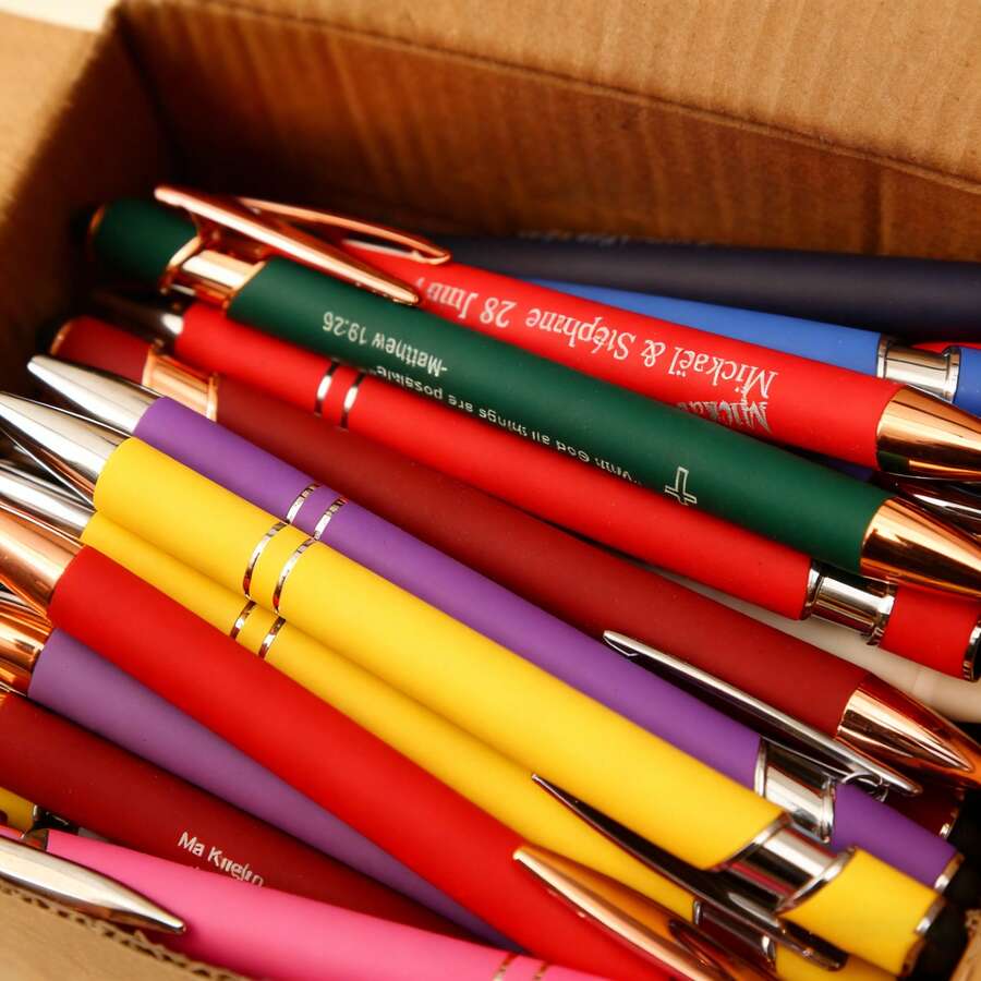 20 piezas de bolígrafos retráctiles de bambú con impresión equivocada, diseño de Body de metal, de moda, adecuados para oficina, negocios, escuela y diversos eventos, opción de regalo ideal (tinta negra)