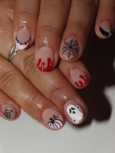 عناصر فن الأظافر بشبكة العنكبوت والمسامير الملطخة بالدماء، أجواء احتفالية داكنة للأظافر، مناسبة للنساء والفتيات للتنقل واعطاء هدايا العطلات