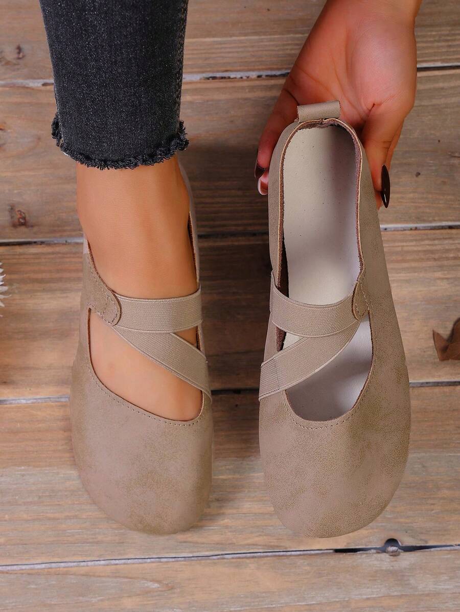 Women's New Fashionable Soft Comfortable Versatile Slip-On Round Toe Flat Shoes