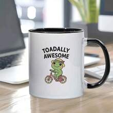1pc 11oz Ceramic Coffee Mug With "TOADALLY AWESOME" Frog Riding Bike Design - Dishwasher , 3A Grade Ceramic, Christmas Gift Idea For Soul Sister, Brothers, Quirky Kitchenware, Coffee Lover Gifts, Reusable Drinkware, Playful Illustration, Durable Drinkware, Vibrant Colors - trắng - Xem 4
