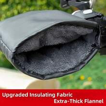 一副冬季保暖摩托车手套 - 加厚保暖内衬，电动滑板车保暖车把套，安全绑带设计，安装简便，兼容摩托车、自行车、踏板车 - 适合冬季寒冷天气骑行、长途和日常通勤，四季皆宜，易于清洁