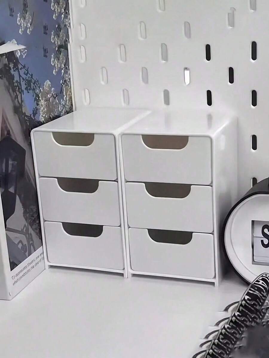 1 pieza Caja de almacenamiento de plástico blanco para escritorio, cajones de almacenamiento apilables clásicos, adecuado para artículos de oficina, joyas, cosméticos - Accesorio de escritorio que ahorra espacio, adecuado para uso en dormitorio, organizador de escritorio y cajón para almacenamiento en el hogar, divisor de partición de 3 niveles con estilo - Ideal para artículos de oficina, mercancías y almacenamiento de cosméticos - Accesorio de tablero de plástico ligero y portátil, accesorio de estantería y caja de mercancías