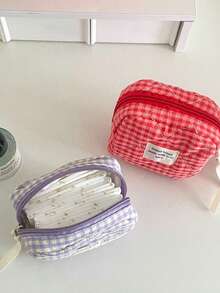1Pc/Set Túi đựng đồ trang điểm chần bông kẻ caro màu khối Túi đựng mỹ phẩm Túi đựng son môi Túi đựng băng vệ sinh Túi đựng tai nghe Ví Ví đựng đa năng Túi đựng đồ cầm tay có khóa kéo Đựng mỹ phẩm, chăm sóc da, kem dưỡng da tay, dầu dưỡng môi, sơn móng tay, băng vệ sinh, tai nghe, tiền xu, các vật dụng nhỏ Đồ dùng du lịch Đồ dùng đi làm Quà tặng cho người yêu và bạn bè Quà tặng sinh nhật Quà tặng phù dâu Quà tặng ngày lễ tình nhân Bộ túi đựng đồ trang điểm Hộp đựng đồ trang điểm Túi đựng đồ vệ sinh cá nhân Đồ dùng học tập Túi đựng đồ trang điểm Đồ dùng ngày lễ Túi đựng đồ trang điểm Đồ dùng trang điểm Đồ dùng cho ngày lễ Mùa đông Họa tiết da báo Chó xúc xích Quà tặng cho phụ nữ Đồ dùng cho ngày tựu trường - Nhiều màu - Xem 7
