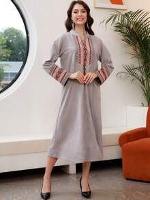 Elegant Embroidered 2025 Autumn/Winter Arabic Women's Dress, JALABIA Fringe Long Sleeve V-Neck Traditional Luxury Embroidered Design Kaftan Robe