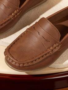 2025 New Korean Style Children's Rubber Sole Anti-Slip Versatile Lightweight Loafers - Rust Brown - View 6