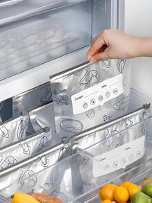 铝箔密封食品保鲜袋，是冰箱或冷冻室整理和食品保鲜的理想之选。铝箔袋——密封防异味，适用于家用冰箱和冷冻室，包含标签，适用于坚果、谷物、零食、肉类等。 - 彩色 - 查看 8