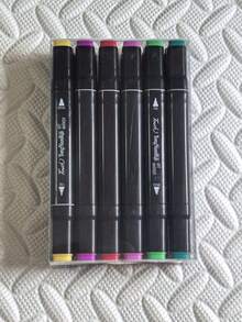 12/36/48/60/80支双头美术马克笔套装，彩色美术马克笔，双头绘图笔，插画动画设计工具，粗细双头设计，色彩鲜艳，混合均匀，适合初学者、青少年和成人用于绘画、素描、着色、高光、插画等。圣诞节、开学季、复活节适用。