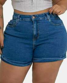 Shorts Plus Size Curto Curtinho Feminino Jeans Tamanhos Grandes Denim - Lavagem escura - Visão 1